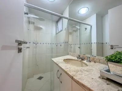 A planta de PÉ NA AREIA 30 passos do mar Apto 101