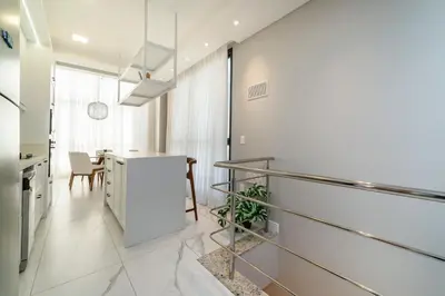 A cozinha ou kitchenette de Splendour 201 - Cobertura duplex à 200 metros da Praia do Mariscal