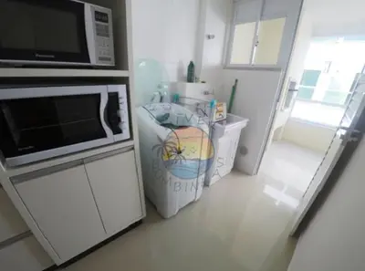 A cozinha ou kitchenette de Apartamento na Zona Central da Praia com 02 Dormitórios
