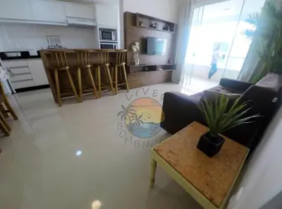 A cozinha ou kitchenette de Apartamento na Zona Central da Praia com 02 Dormitórios