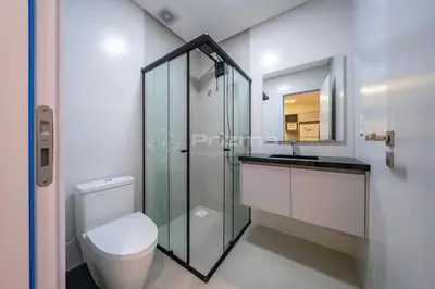 Uma casa de banho em 512 Flat Moderno e Bem Localizado a 120 metros da praia de Bombinhas Até 4 Pessoas