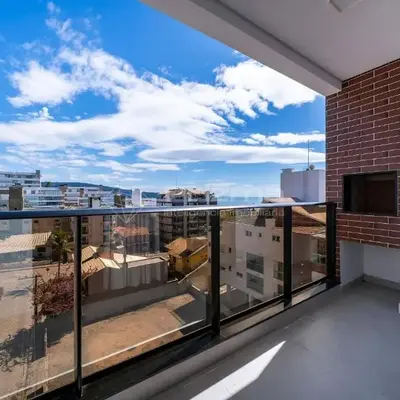 512 Flat Moderno e Bem Localizado a 120 metros da praia de Bombinhas Até 4 Pessoas