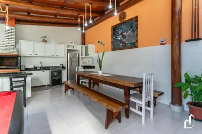 A cozinha ou kitchenette de Residencial Lynary – Loft Mercúrio
