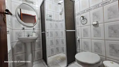 Uma casa de banho em Amarra 69 Bombinhas Residence Setor Vintage - Apartamento Familiar no Centro, perto da Praia