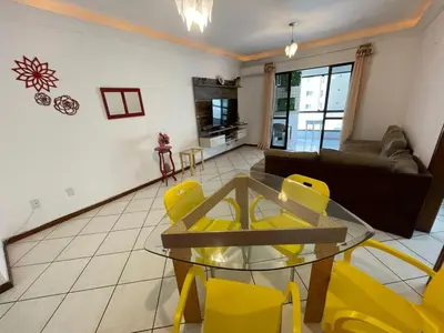 Uma área de estar em Residencial florida