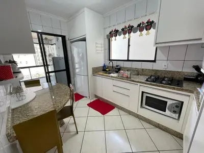 A cozinha ou kitchenette de Residencial florida