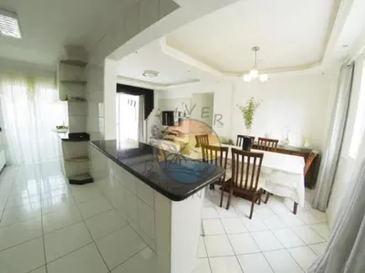 A cozinha ou kitchenette de Apartamento Zona Central da Praia com 03 Dormitórios