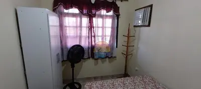 A planta de Ampla Casa na zona central da praia e comércio com 03 dormitórios