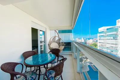 Uma varanda ou terraço em Apto com 02 suítes em condomínio Boulevard - 0333