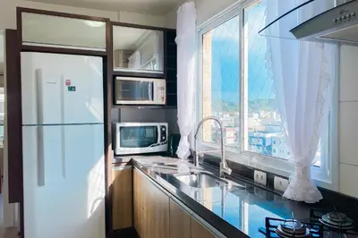 A cozinha ou kitchenette de Apto com 02 suítes em condomínio Boulevard - 0333