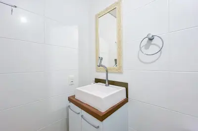 Uma casa de banho em Apto com 02 suítes em condomínio Boulevard - 0333