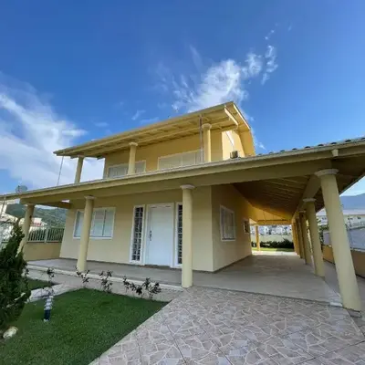 cód 15 - Casa espetacular em Palmas