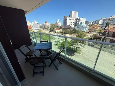 Uma varanda ou terraço em cód 152 - Excelente apartamento á 300m do mar!