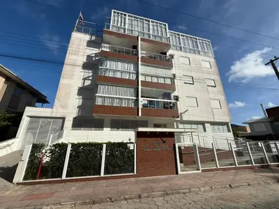 O edifício onde o apartamento está situado
