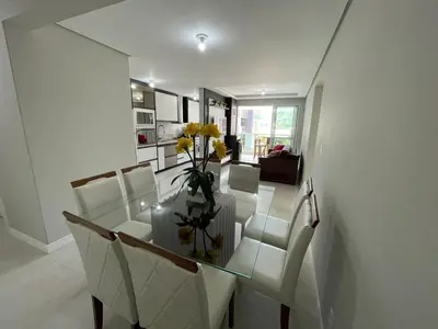A planta de cód 28 - Apartamento á 280 m do Mar