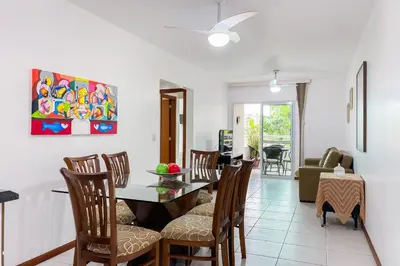 Uma área de estar em Residencial Amanda 0345