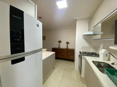 A cozinha ou kitchenette de Praia de Palmas - 400 metros da praia - Amplo e Aconchegante - 0461