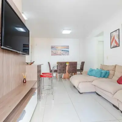 Aconchegante Apartamento na Praia de Bombas