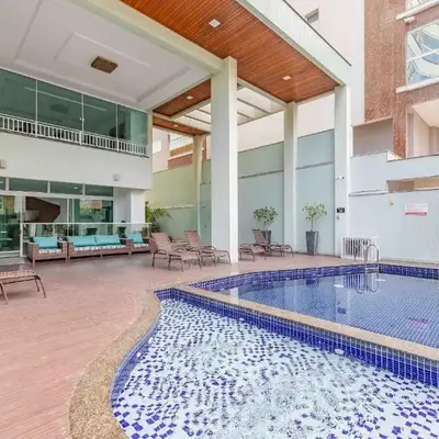Cobertura Duplex a 100m da Praia com Jacuzzi Privativa