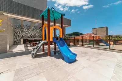 A área de jogos para crianças em Sunrise Residence - Apto 2 dormitórios Praia de Bombinhas - Centro