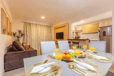 A cozinha ou kitchenette de Confortável Apto com Piscina na Praia de Bombas