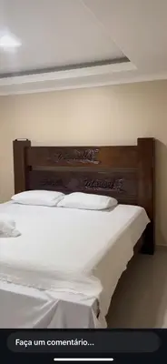 Uma cama ou camas num quarto em Pousada da Luz 20v