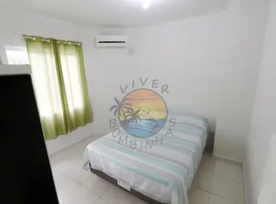 Uma cama ou camas num quarto em Ampla Casa Zona Central da Praia de Mariscal com 03 Dormitórios
