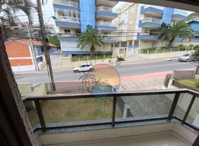 Uma varanda ou terraço em Apartamento no Centro de Bombinhas Próximo a Praia e Comércio em Geral