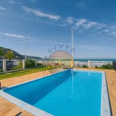 Triplex Alto Padrão Beira Mar Próximo a Comércio em Geral com 04 Dormitórios
