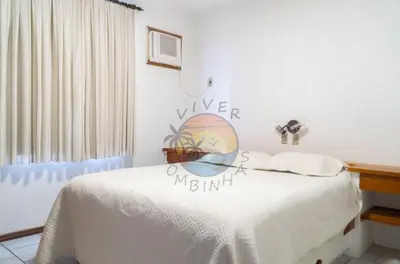 Uma cama ou camas num quarto em Apartamento na Avenida da Praia Zona Central ao Lado de Comércio em Geral com 02 Dormitórios