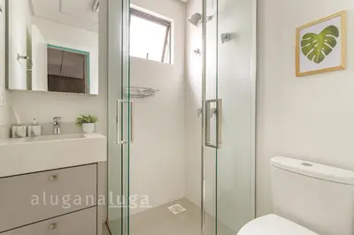 Uma casa de banho em Aconchego e Lazer no Coração de Itapema
