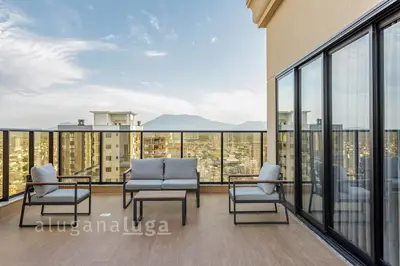 Uma varanda ou terraço em Aconchego e Lazer no Coração de Itapema