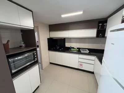 A cozinha ou kitchenette de Apartamento Quadra Mar