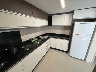 A cozinha ou kitchenette de Apartamento Quadra Mar