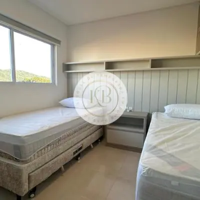 Uma cama ou camas num quarto em Residencial Lorenzzo
