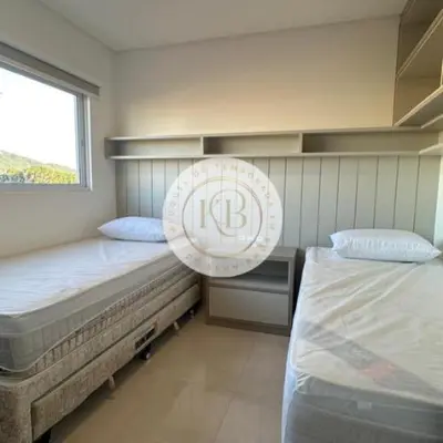 Uma cama ou camas num quarto em Residencial Lorenzzo