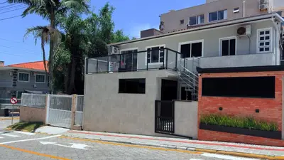 A planta de Loft casal no Centro - Praia a Pé