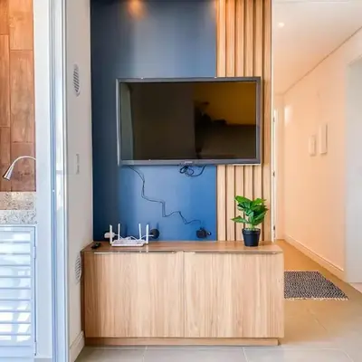 Apartamento 2 Quartos sendo 1 Suíte na Praia - 0317