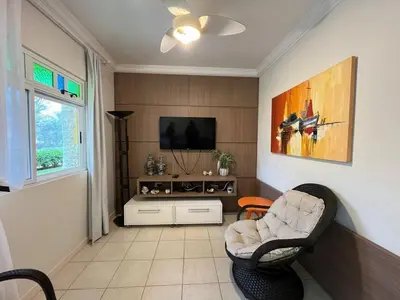 Uma televisão e/ou sistema de entretenimento em Casa alto padrão vila dos Açores 0351