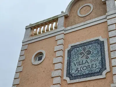 Um certificado, prémio, placa ou documento mostrado em Casa alto padrão vila dos Açores 0351