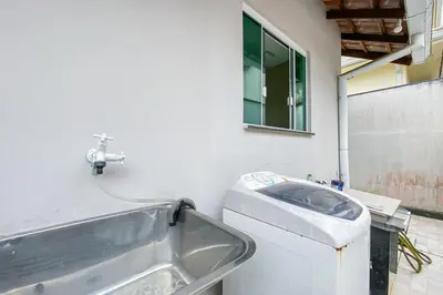 Uma casa de banho em Casa 400m da Praia de Palmas - 0343