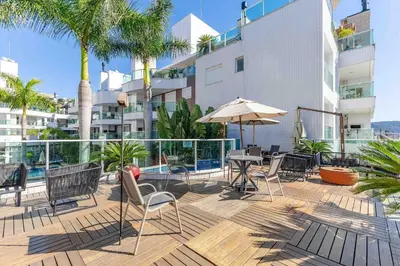 Uma varanda ou terraço em Boulevard: Apto Exclusivo a Passos do Mar