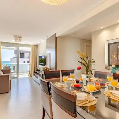 Boulevard: Apto Exclusivo a Passos do Mar