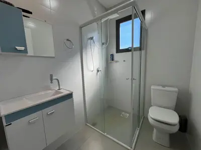Uma casa de banho em Residencial Treviso - 0352