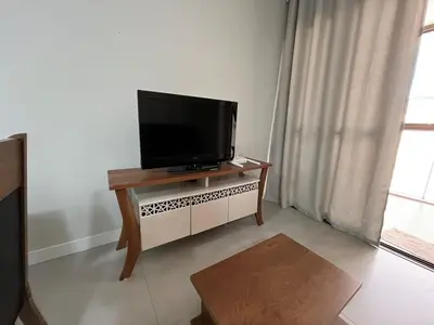 Uma televisão e/ou sistema de entretenimento em Residencial Treviso - 0352