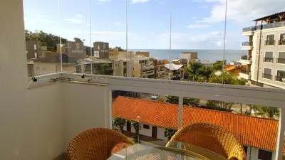 Uma vista do mar geral ou uma vista do mar a partir do apartamento