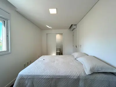 Uma cama ou camas num quarto em Res Diamante - Praia de Bombas