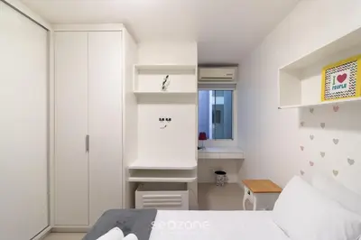 Uma cama ou camas num quarto em Casa c/ 3 Quartos e Churrasqueira PMC0400