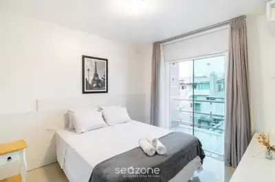 Uma cama ou camas num quarto em Casa c/ 3 Quartos e Churrasqueira PMC0400
