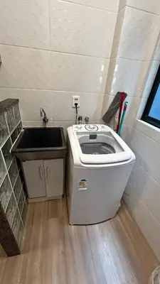A planta de Apartamento à 100 metros do mar - Meia Praia
